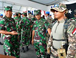 Wujud Rasa Syukur, Prajurit TNI AL dalam Satgas MTF TNI Konga XXVIII-N/UNIFIL Berbagi Kebahagaian Dengan Anak Yatim