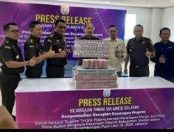 Kajati Sulsel Kembali Menyelamatkan Uang Negara Sebanyak Rp 4,5 Miliar