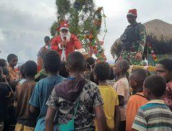 Serbuan Natal! Santa Claus Kostrad Berbagi Hadiah dan Kebahagian di Pedalaman Papua
