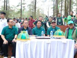 Beri Selamat, Danny Pomanto Bareng Sandiaga Uno Hadiri Harla ke-50 PPP
