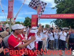 Ketua DPRD Rudianto Lallo Bersama Wali Kota Danny Ikuti Jalan Sehat IKA UNHAS Bone