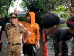 Camat Tallo Turun Langsung Pantau Titik Genangan-Banjir di Wilayahnya