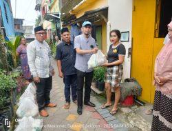 Perumda Parkir Makassar Berbagi Paket Sembako ke Warga Longwis di Kecamatan Tallo