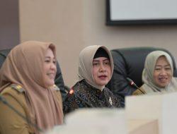 Dampingi Wawali Fatma, Indira Yusuf Ismail Ikuti Rapat Persiapan Rakernas APEKSI