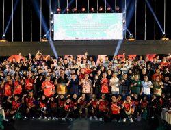 Danny Pomanto Pamerkan Keunggulan Makassar ke Peserta Makassar Open International Men and Women Softball Turnament 2023