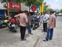 Tindaklanjuti Aduan, TRC Perumda Parkir Makassar Tegur Jukir Depan Mall Panakkukang