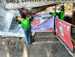 RELAWAN OJOL MAKASSAR BUAT SPANDUK SENDIRI UNTUK MENANGKAN PERWAKILAN NYA DI PEMILIHAN LEGISLATIF 2024