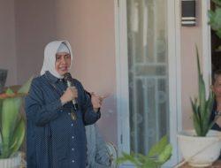 Ketua TP PKK Kota Makassar Ajak IRT dan Mahasiswa Cegah Stunting di Kelurahan Pampang