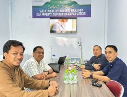 MENJALIN SILATURAHMI DALAM NUANSA KERJASAMA INDUSTRI DAN PROGRAM PENDIDIKAN TEKNOLOGI INFORMASI UNIVERSITAS HANDAYANI MAKASSAR
