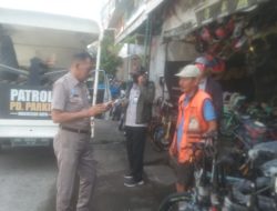 TRC Perumda Parkir Makassar Edukasi Jukir untuk taat Aturan