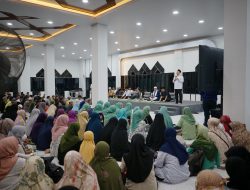 Wali Kota Munafri Buka Puasa Bersama Jemaah Masjid Al-Markaz