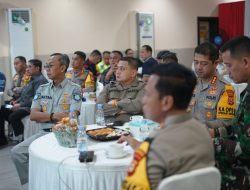 Wali Kota Makassar Bersama Forkopimda Sulsel Pantau Pos Pengamanan Mudik dan Aktivitas Malam Takbiran