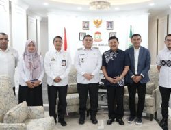 Terima Kunjungan Irjen (Purn) Burhanuddin Andi, Wali Kota Makassar Sebut Sosok Penuh Keteladanan dan Pengalaman